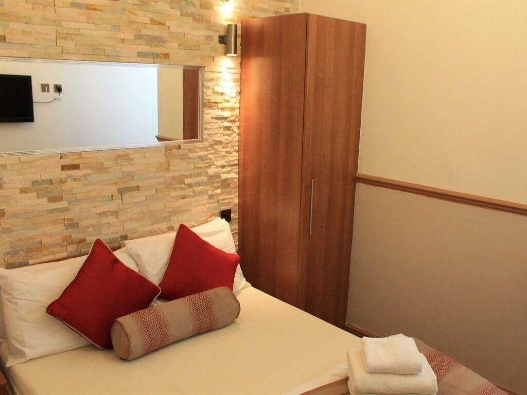 Skylark Guest House Hounslow Ngoại thất bức ảnh